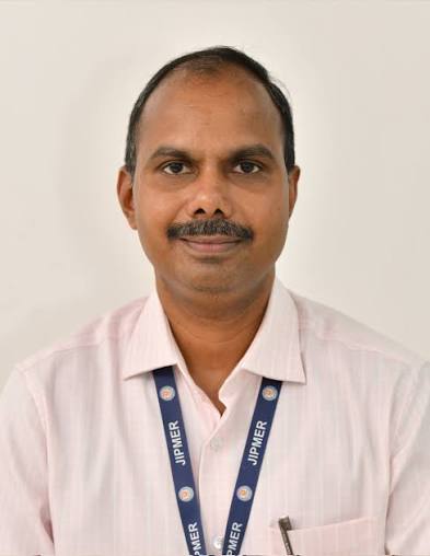 Dr Kadhiravan